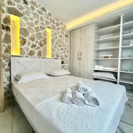 Ktima Panagias * Ormos Panagias